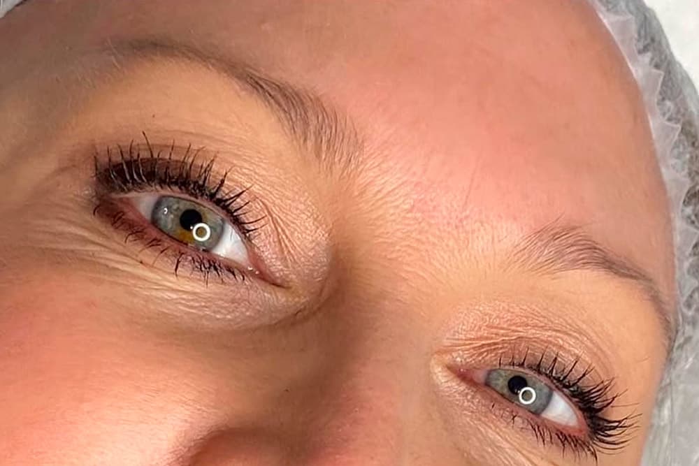 Semi permanente make-up wenkbrauwen nano hairstroke — voor